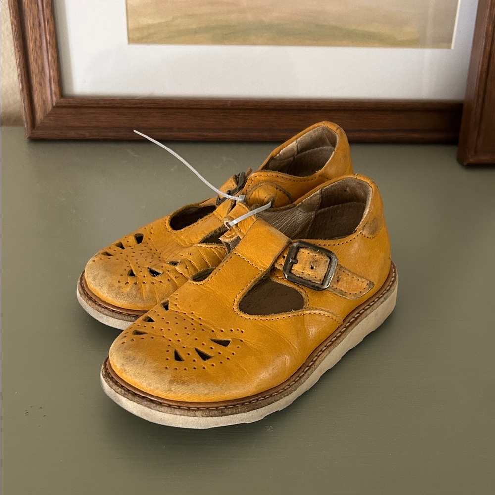 Young Soles Yellow Leather Kids' Shoes with Buckle